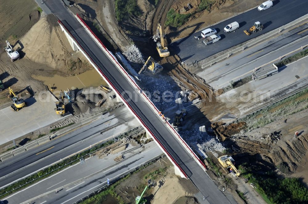 Schwanebeck from above - View of the construction site at the motorway junction Barnim. It was the demolition of the old bridge structure 1 Ü1