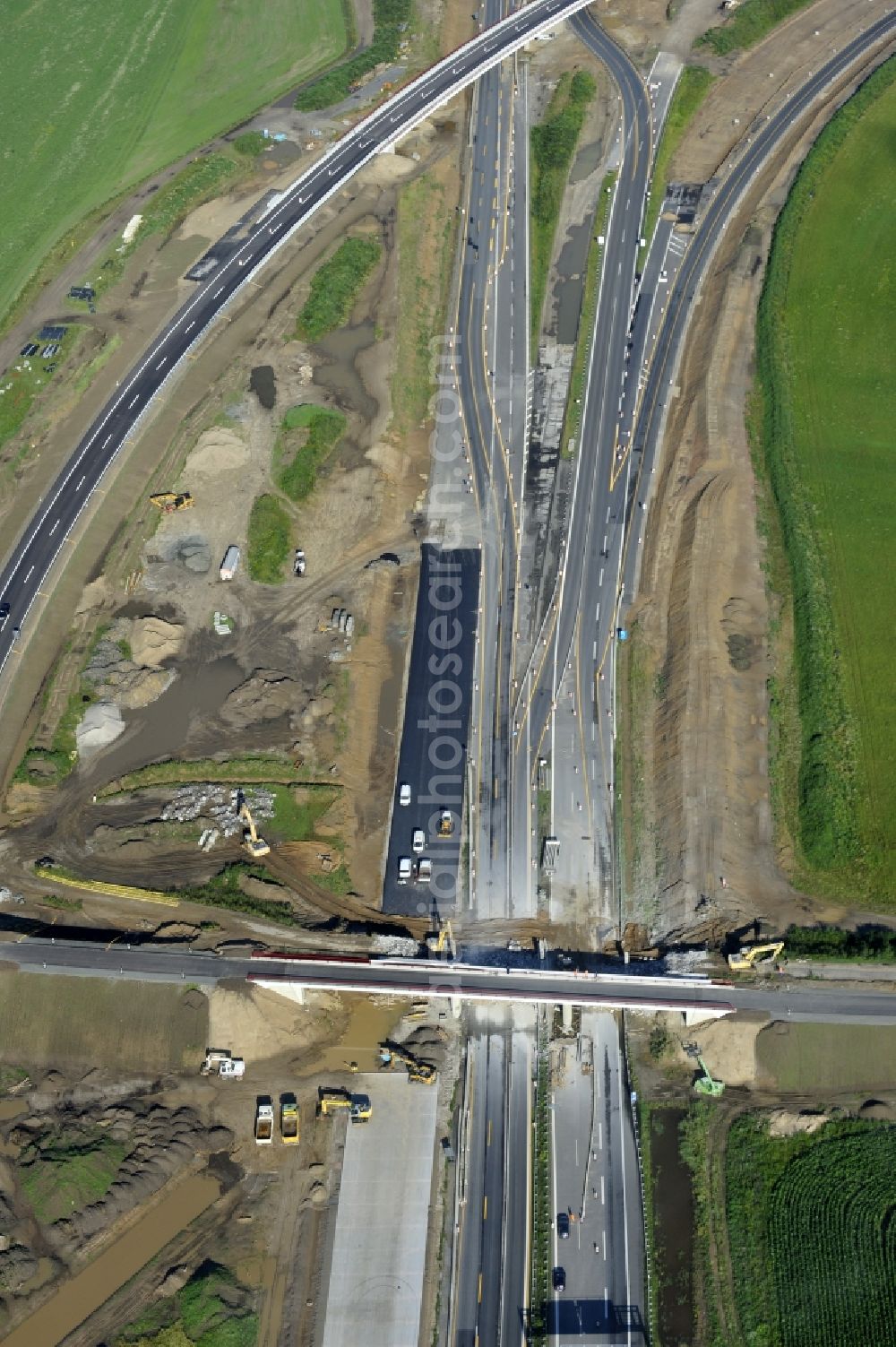 Aerial photograph Schwanebeck - View of the construction site at the motorway junction Barnim. It was the demolition of the old bridge structure 1 Ü1