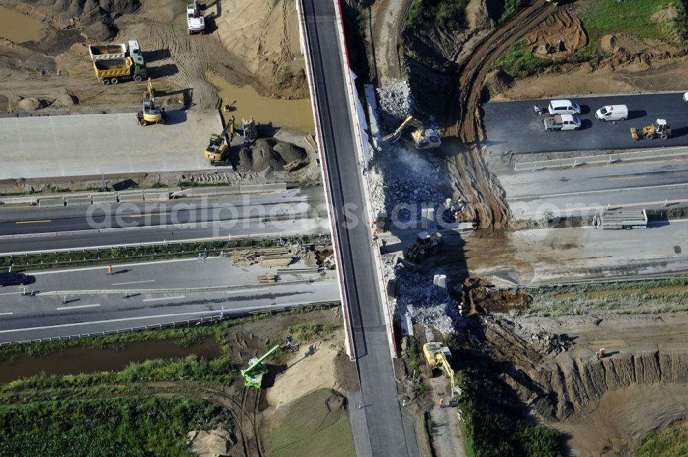 Schwanebeck from above - View of the construction site at the motorway junction Barnim. It was the demolition of the old bridge structure 1 Ü1