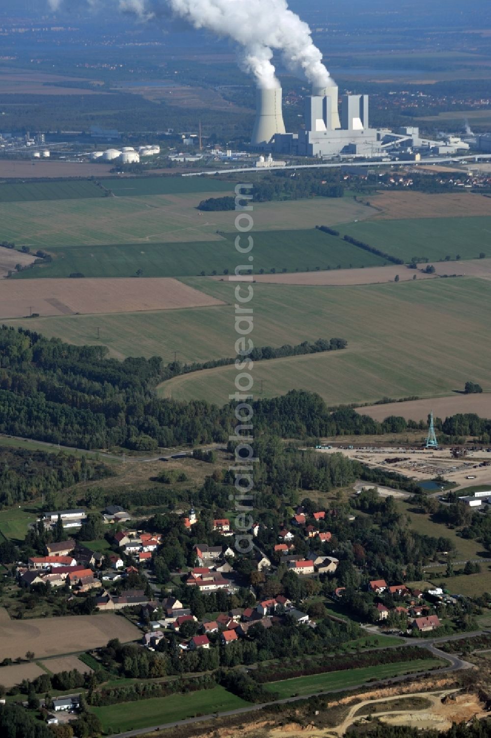 Aerial image Pödelwitz - View of the village Poedelwitz at the coal mine Schleenhain in the state Saxony