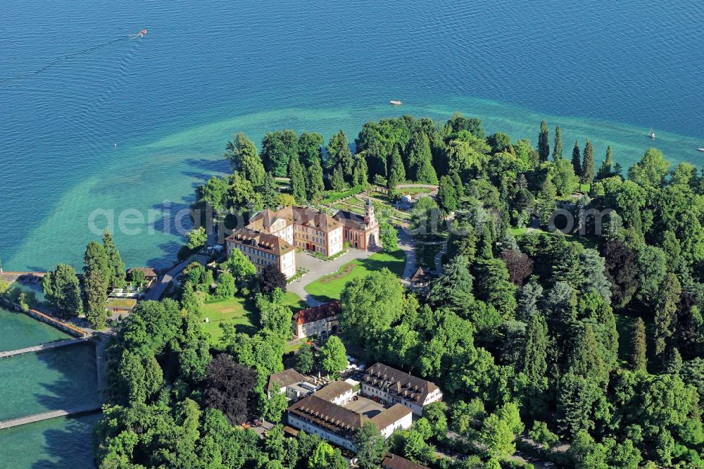 Aerial photograph Konstanz - Island area Mainau with the village center in Konstanz in the state Baden-Wuerttemberg, Germany