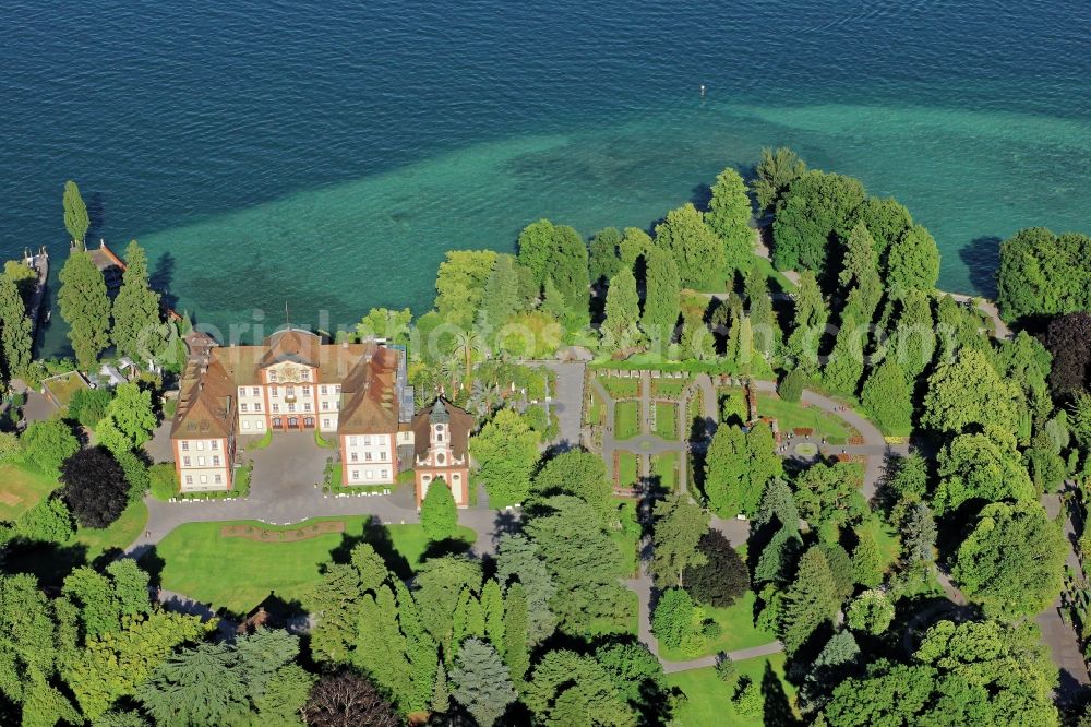 Aerial photograph Konstanz - Island area Mainau with the village center in Konstanz in the state Baden-Wuerttemberg, Germany