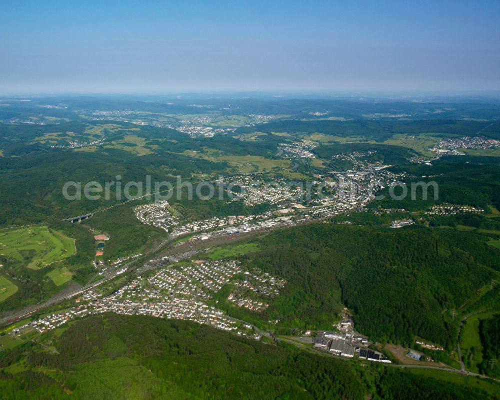 Aerial photograph Dillenburg - Surrounded by forest and forest areas center of the streets and houses and residential areas in Dillenburg in the state Hesse, Germany