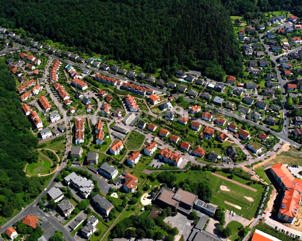 Aerial photograph Hann. Münden - Surrounded by forest and forest areas center of the streets and houses and residential areas in Hann. Muenden in the state Lower Saxony, Germany