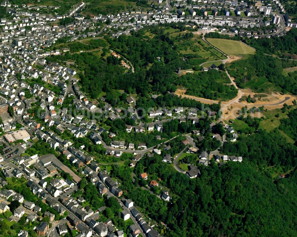 Aerial image Idar - Surrounded by forest and forest areas center of the streets and houses and residential areas in Idar in the state Rhineland-Palatinate, Germany