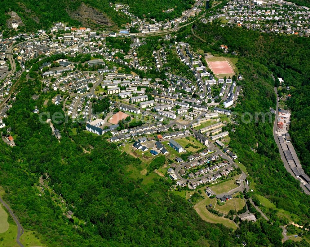 Oberstein from above - Surrounded by forest and forest areas center of the streets and houses and residential areas in Oberstein in the state Rhineland-Palatinate, Germany