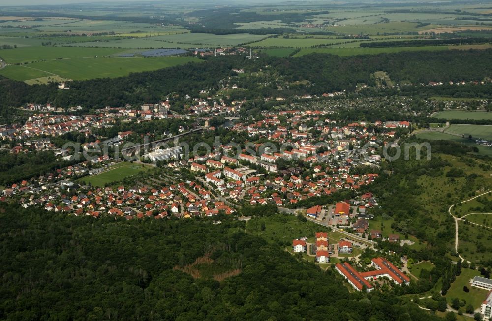 Naumburg (Saale) from the bird's eye view: Surrounded by forest and forest areas center of the streets and houses and residential areas in the district Bad Koesen in Naumburg (Saale) in the state Saxony-Anhalt, Germany