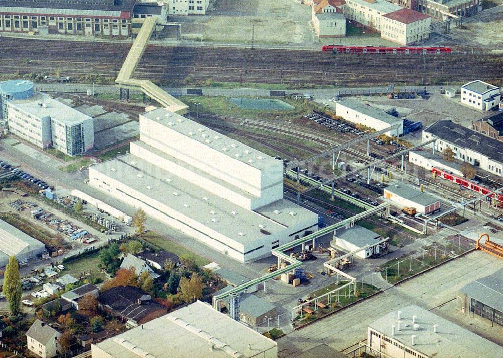 Ammendorf bei Halle from the bird's eye view: Waggonwerk Ammendorf der BOMBARDIER TRANSPORTATION / DWA GmbH in Ammendorf (südlich von Halle / Saale - Sachsen - Anhalt).