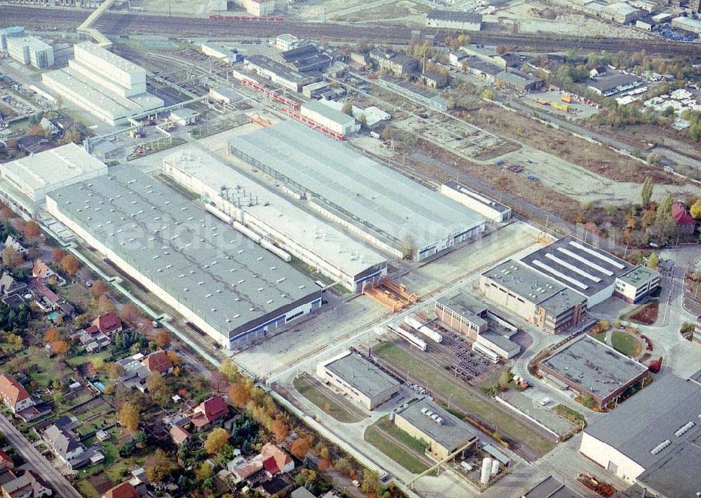 Ammendorf bei Halle from above - Waggonwerk Ammendorf der BOMBARDIER TRANSPORTATION / DWA GmbH in Ammendorf (südlich von Halle / Saale - Sachsen - Anhalt).