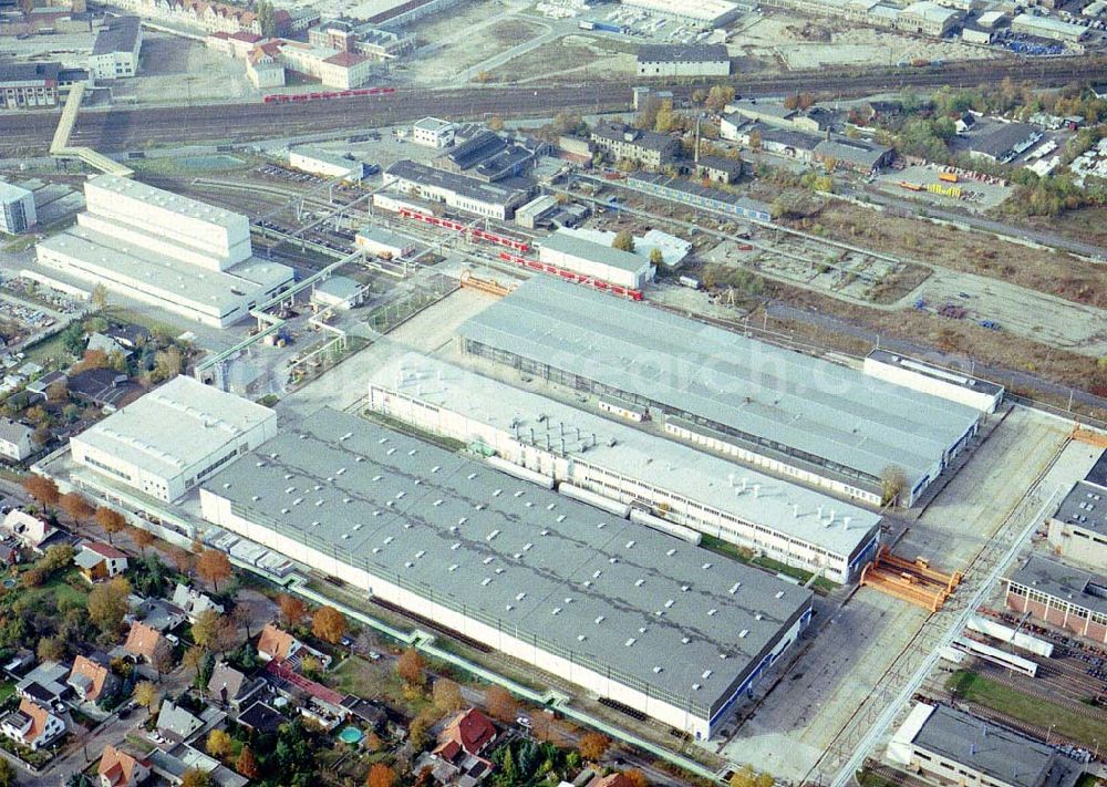 Ammendorf bei Halle from the bird's eye view: Waggonwerk Ammendorf der BOMBARDIER TRANSPORTATION / DWA GmbH in Ammendorf (südlich von Halle / Saale - Sachsen - Anhalt).