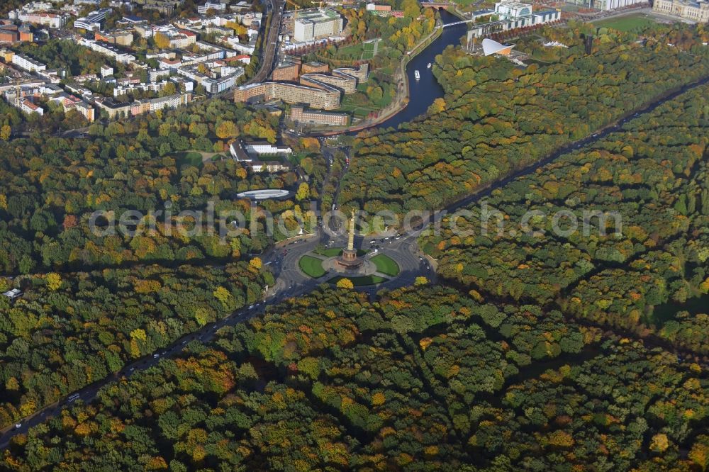 Aerial photograph Berlin - The Siegessaeule at Grosser Stern in the middle of the Tiergarten in Berlin, was built from 1864 to 1873 as a national monument to the unification wars, designed by Heinrich Strack. Also on display is the Bundespraesidialamt and the street of the 17th June