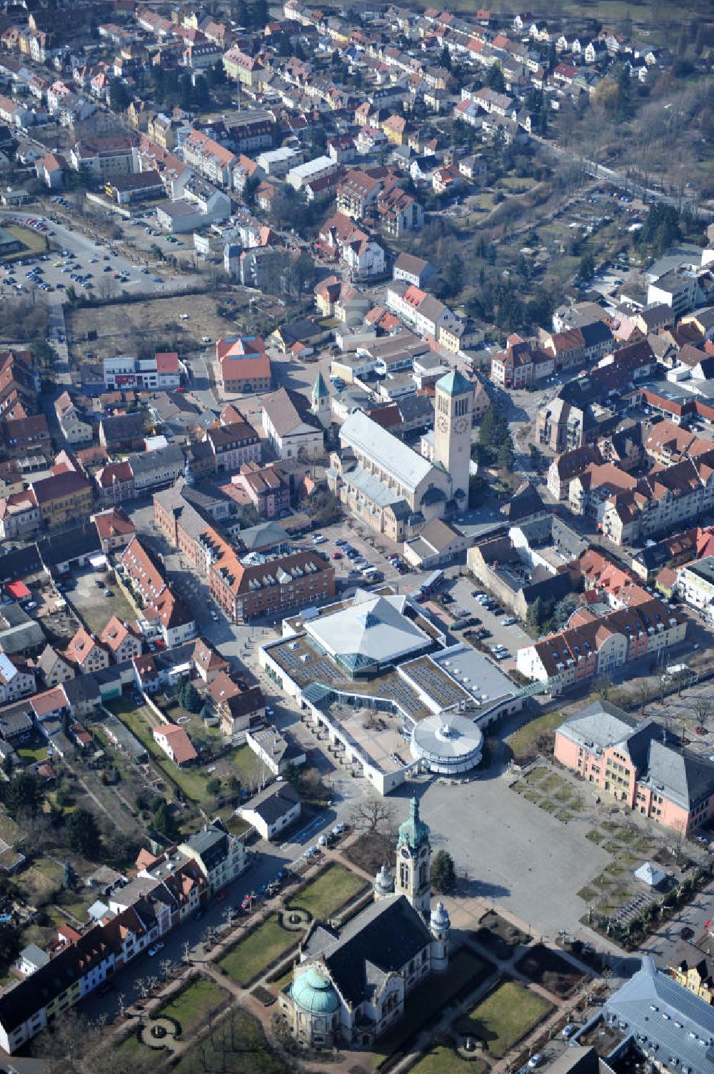 Aerial image Hockenheim - HOCKENHEIM 03/09/2012 Aerial view at the Hockenheim city center of downtown at the Church of St. George at the Ramada Hotel and the City Council at City Hall at the Town Hall road