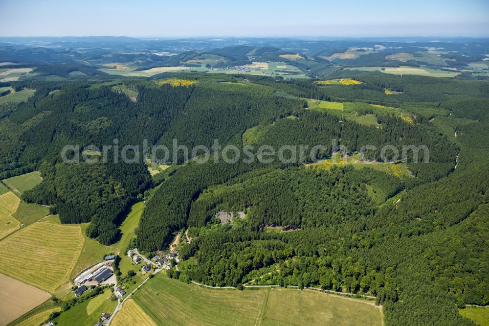 Aerial image Eslohe (Sauerland) - Forest and mountain scenery Hochsauerland in Eslohe (Sauerland) in the state North Rhine-Westphalia