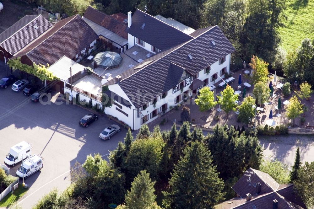 Scheibenhardt from the bird's eye view: Open-air restaurants Waldgasthof Bienwaldmuehle in Scheibenhardt in the state Rhineland-Palatinate