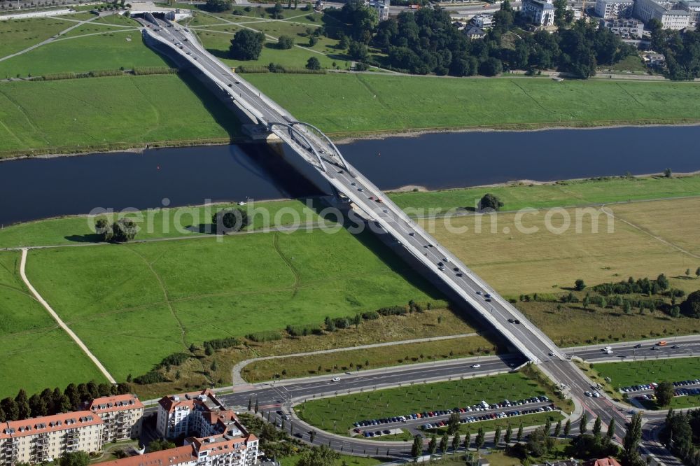 Aerial photograph Dresden - Waldschloesschenbruecke on the river Elbe in Dresden in Saxony