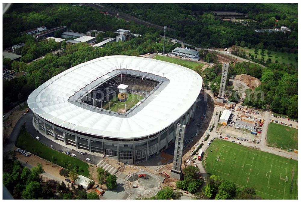 Aerial photograph Frankfurt - Umbau des Waldstadions ( Commerzbank-Arena ) Frankfurt (Eintracht Frankfurt)an der Mörfelder Landstraße 362 in 60528 in Frankfurt/ Main durch die Firma MAX BÖGL, Schüßler Plan (Projektsteuerung), Architekten: gmp Gerkan, Marg & Partner Hamburg,