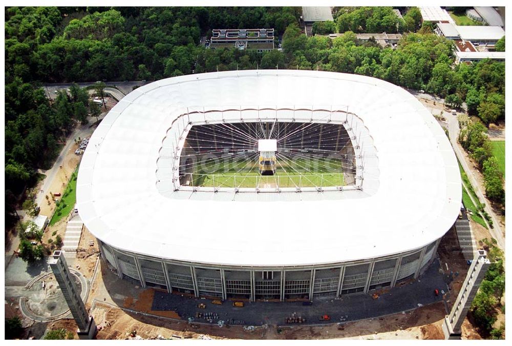 Aerial image Frankfurt - Umbau des Waldstadions ( Commerzbank-Arena ) Frankfurt (Eintracht Frankfurt)an der Mörfelder Landstraße 362 in 60528 in Frankfurt/ Main durch die Firma MAX BÖGL, Schüßler Plan (Projektsteuerung), Architekten: gmp Gerkan, Marg & Partner Hamburg,