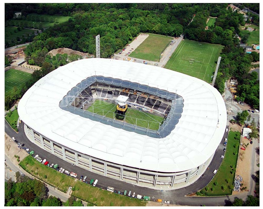 Aerial photograph Frankfurt - Umbau des Waldstadions ( Commerzbank-Arena ) Frankfurt (Eintracht Frankfurt)an der Mörfelder Landstraße 362 in 60528 in Frankfurt/ Main durch die Firma MAX BÖGL, Schüßler Plan (Projektsteuerung), Architekten: gmp Gerkan, Marg & Partner Hamburg,