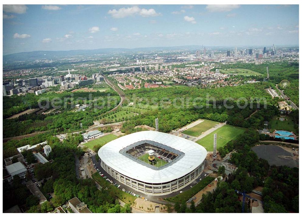 Aerial photograph Frankfurt - Umbau des Waldstadions ( Commerzbank-Arena ) Frankfurt (Eintracht Frankfurt)an der Mörfelder Landstraße 362 in 60528 in Frankfurt/ Main durch die Firma MAX BÖGL, Schüßler Plan (Projektsteuerung), Architekten: gmp Gerkan, Marg & Partner Hamburg,