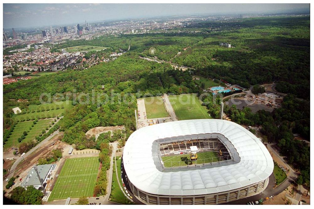 Aerial photograph Frankfurt - Umbau des Waldstadions ( Commerzbank-Arena ) Frankfurt (Eintracht Frankfurt)an der Mörfelder Landstraße 362 in 60528 in Frankfurt/ Main durch die Firma MAX BÖGL, Schüßler Plan (Projektsteuerung), Architekten: gmp Gerkan, Marg & Partner Hamburg,