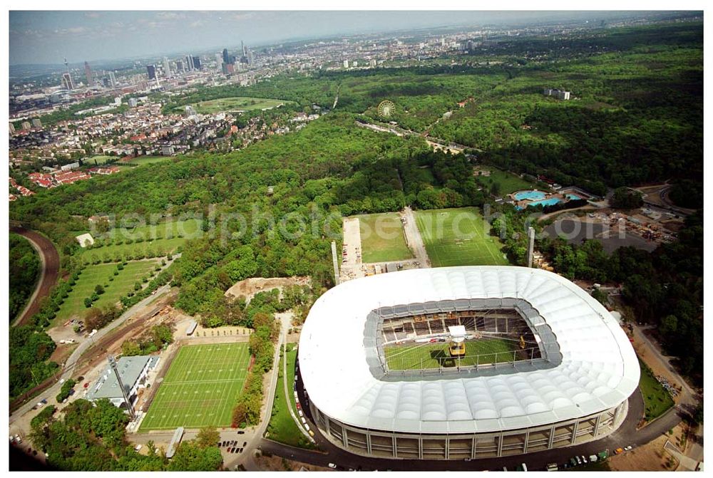 Frankfurt from above - Umbau des Waldstadions ( Commerzbank-Arena ) Frankfurt (Eintracht Frankfurt)an der Mörfelder Landstraße 362 in 60528 in Frankfurt/ Main durch die Firma MAX BÖGL, Schüßler Plan (Projektsteuerung), Architekten: gmp Gerkan, Marg & Partner Hamburg,