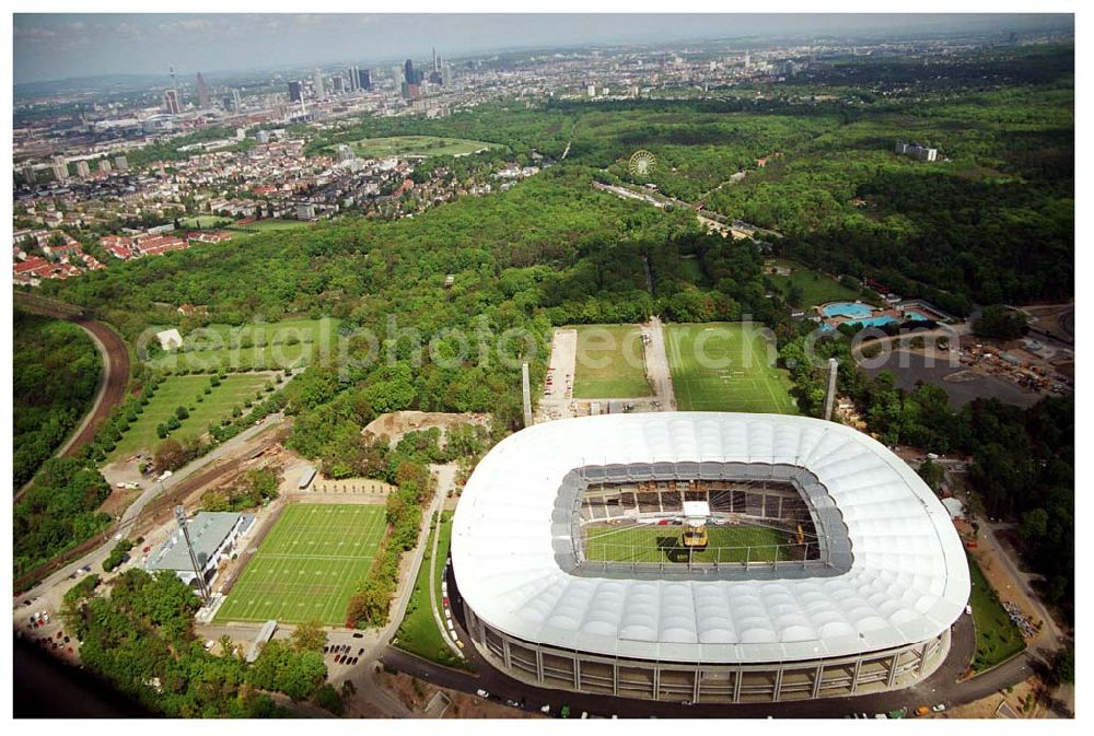 Frankfurt from the bird's eye view: Umbau des Waldstadions ( Commerzbank-Arena ) Frankfurt (Eintracht Frankfurt)an der Mörfelder Landstraße 362 in 60528 in Frankfurt/ Main durch die Firma MAX BÖGL, Schüßler Plan (Projektsteuerung), Architekten: gmp Gerkan, Marg & Partner Hamburg,