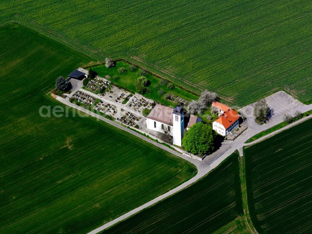 Höchstberg from the bird's eye view: The Catholic Shrine of Our Lady in the Walnut Hill near Höchstberg, Gundelsheim goes back to a 1328 first-mentioned chapel, was in the late Middle Ages, a popular pilgrimage destination and was rebuilt several times