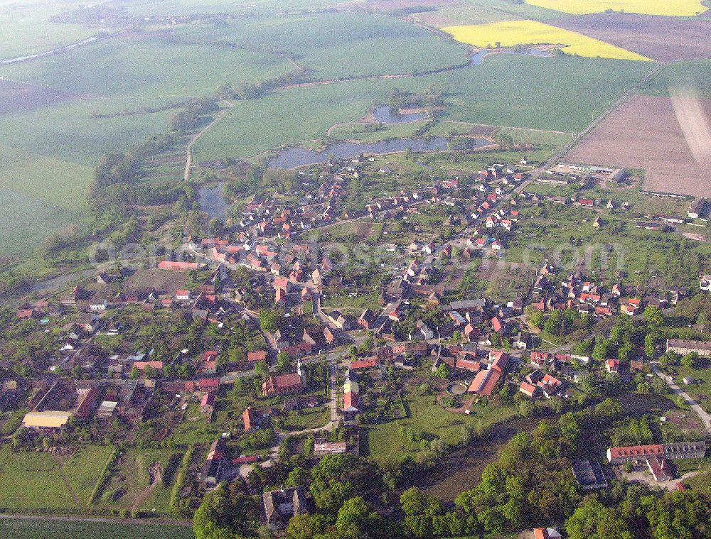 Aerial photograph Wartenberg - Wartenberg in Sachsen-Anhalt mit Blick auf 06901 Wartenberg in Sachsen-Anhalt