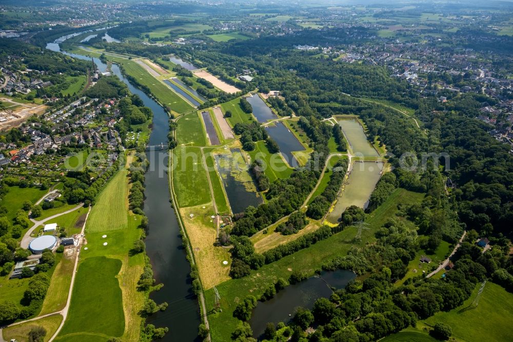 Essen from the bird's eye view: View of the water procurement construction Ueberruhr in Essen in the state North Rhine-Westphalia