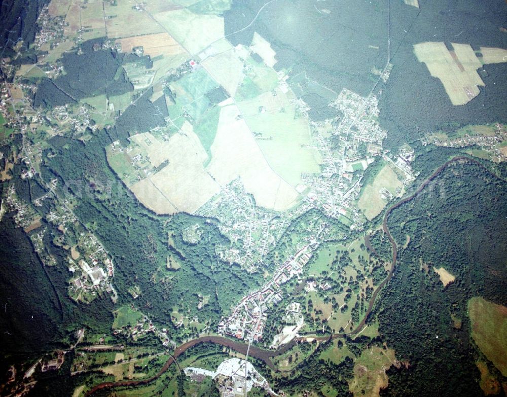 Bad Muskau from the bird's eye view: Building and castle park systems of water castle on Schlossstrasse in Fuerst-Pueckler-Park in Bad Muskau in the state Saxony, Germany