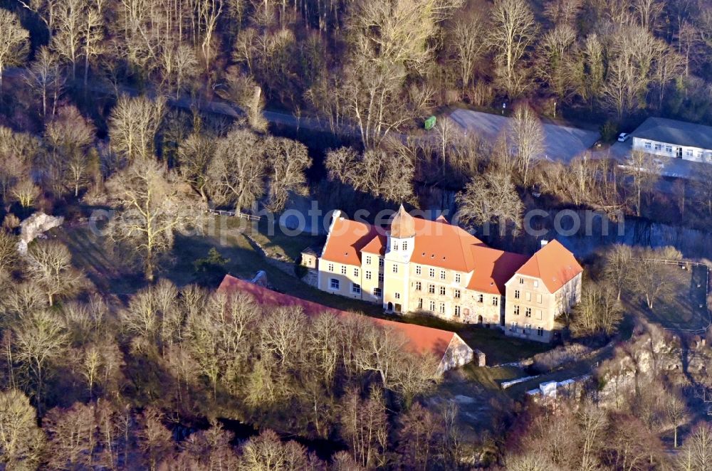 Aerial image Spantekow - Building and castle park systems of water castle Burg Spantekow in Spantekow in the state Mecklenburg - Western Pomerania, Germany