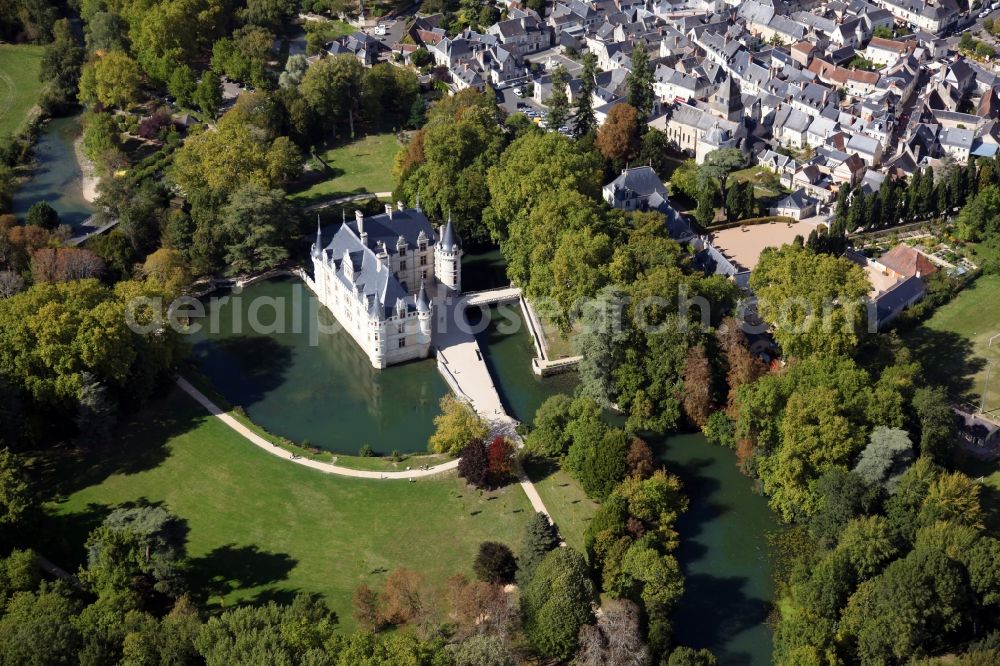 Azay le Rideau from the bird's eye view: Building and castle park systems of water castle Chateau Azay le Rideau in Azay le Rideau in Centre-Val de Loire, France. The two-wing Renaissance building is one of the best known and most beautiful castles of the Loire Region, although it is on the river Indre