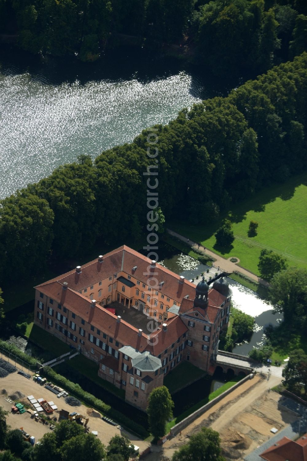 Aerial image Eutin - Building and castle park systems of water castle Eutin in Eutin in the state Schleswig-Holstein