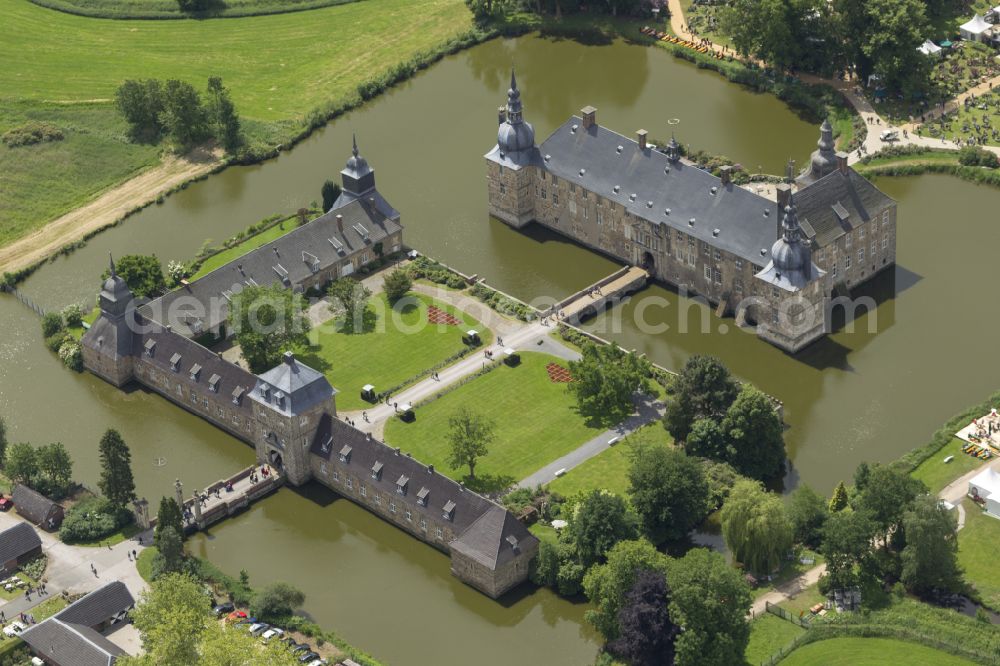 Lembeck from above - Building and castle park systems of water castle in Lembeck at Ruhrgebiet in the state North Rhine-Westphalia, Germany