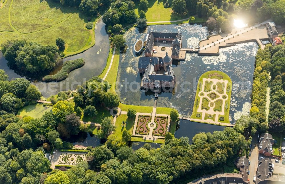 Isselburg from above - Building and castle park systems of water castle Museum Wasserburg Anholt in Isselburg in the state North Rhine-Westphalia