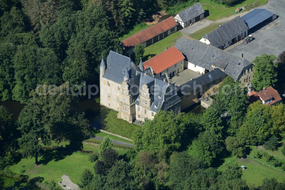 Schledehausen from above - Building and castle park systems of water castle Schelenburg in Schledehausen in the state Lower Saxony