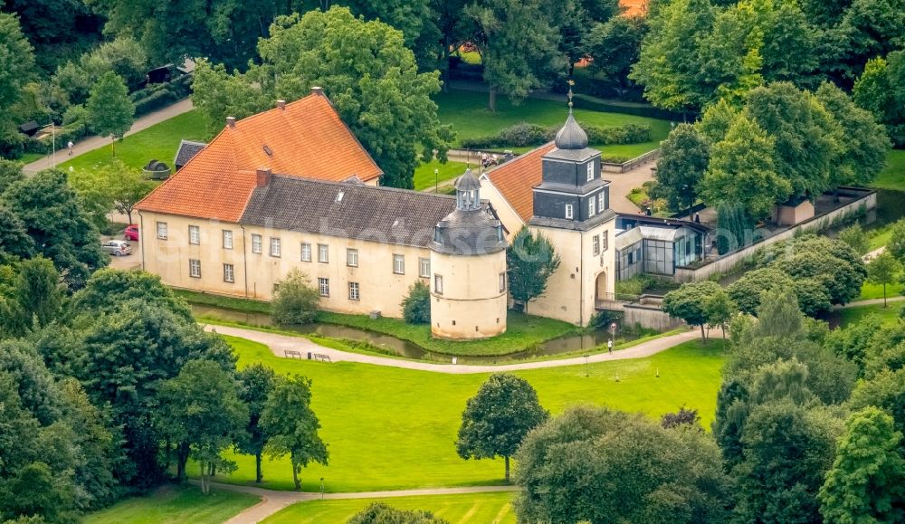 Schwelm from above - Building and castle park systems of water castle in Schwelm in the state North Rhine-Westphalia