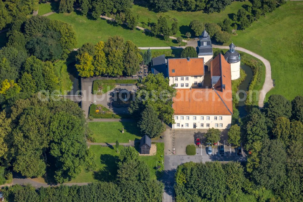 Schwelm from above - Building and castle park systems of water castle in Schwelm in the state North Rhine-Westphalia