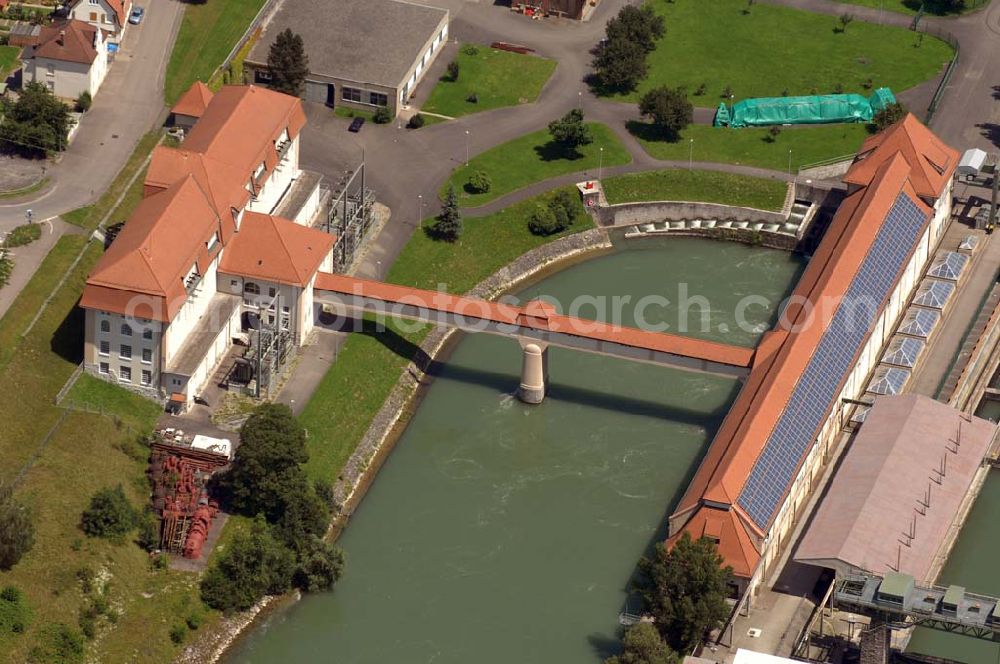 Aerial image BASEL - Blick auf die Solaranlage des Wasserkraftwerks Wyhlen. Die Staustufe Augst / Wyhlen des Rheins beinhaltet die Laufwasserkraftwerke Augst und Wyhlen sowie die Schleuse Augst.