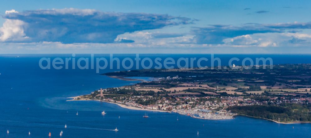 Aerial photograph Kiel - Water surface on the sea coast in the Kiel Fjord between Holtenau and Laboe in the state Schleswig-Holstein, Germany