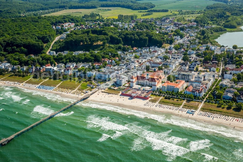 Aerial image Binz - Water surface at the seaside the Baltic Sea in Binz in the state Mecklenburg - Western Pomerania