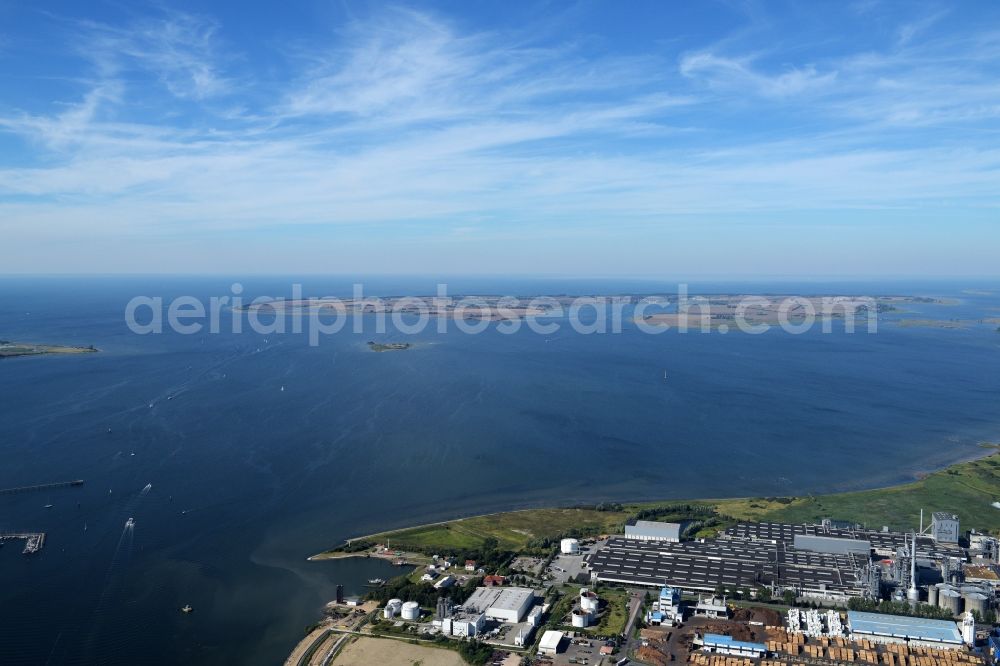 Wismar from the bird's eye view: Water surface at the seaside the Baltic Sea in Wismar in the state Mecklenburg - Western Pomerania