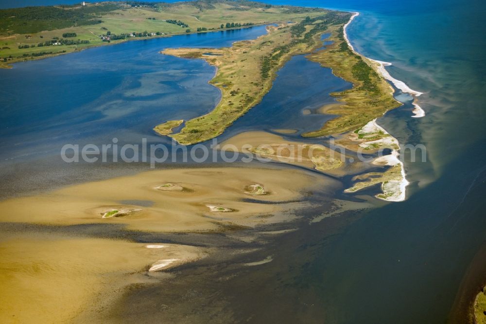 Insel Hiddensee from the bird's eye view: Water surface with sandbank at the seaside the Baltic Sea on the island Hiddensee in the state Mecklenburg - Western Pomerania