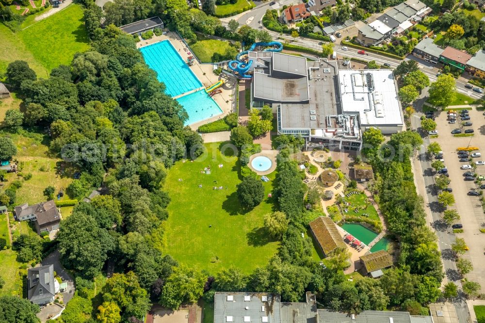 Gevelsberg from the bird's eye view: Waterslide on Swimming pool of the on Ochsenkonp in Gevelsberg in the state North Rhine-Westphalia, Germany