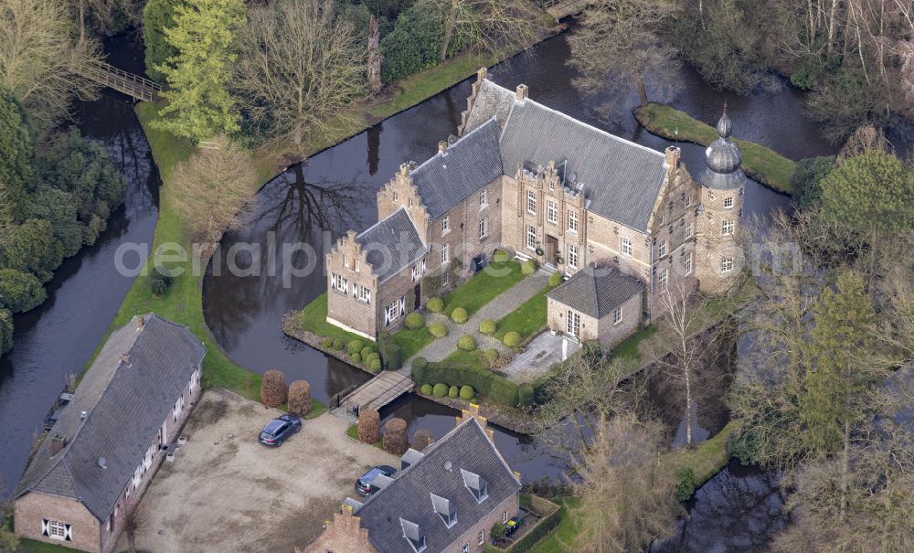 Aerial photograph Straelen - Haus Coull, former manor house in Straelen in the state of North Rhine-Westphalia, Germany