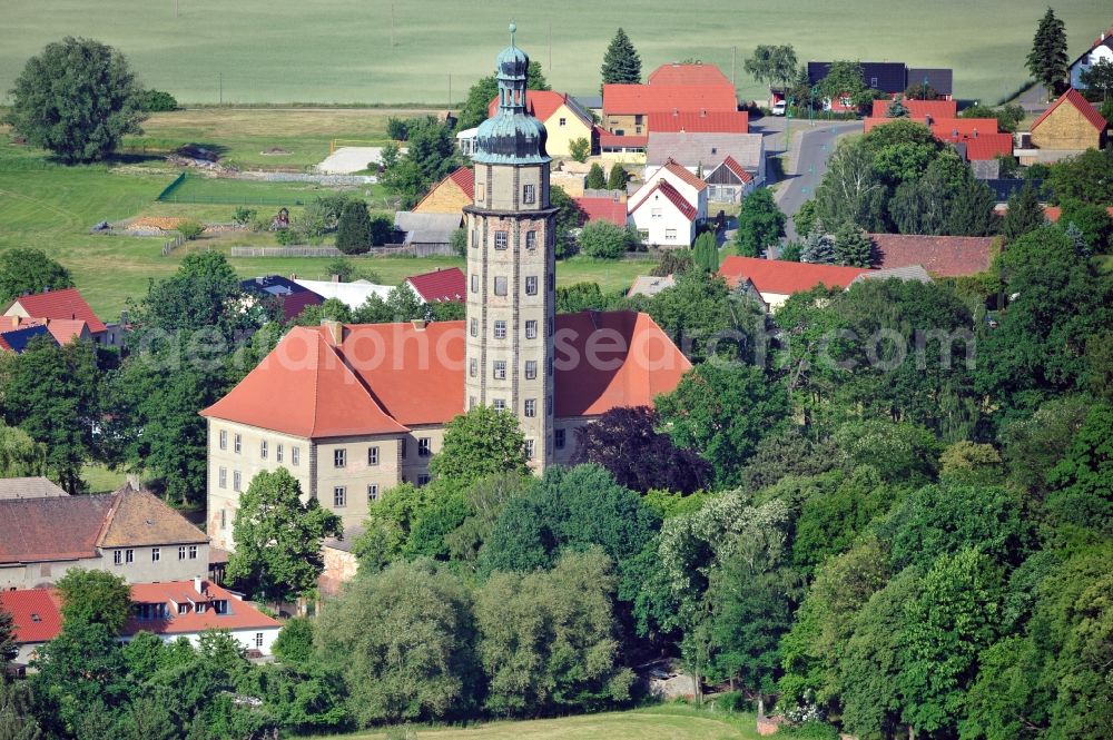 Bad Schmiedeberg OT Reinharz from above - Castle set on a lake Reinharz with garden in the state Saxony-Anhalt. The castle is a part of the network Saxony-Anhalt Garden Dreams 