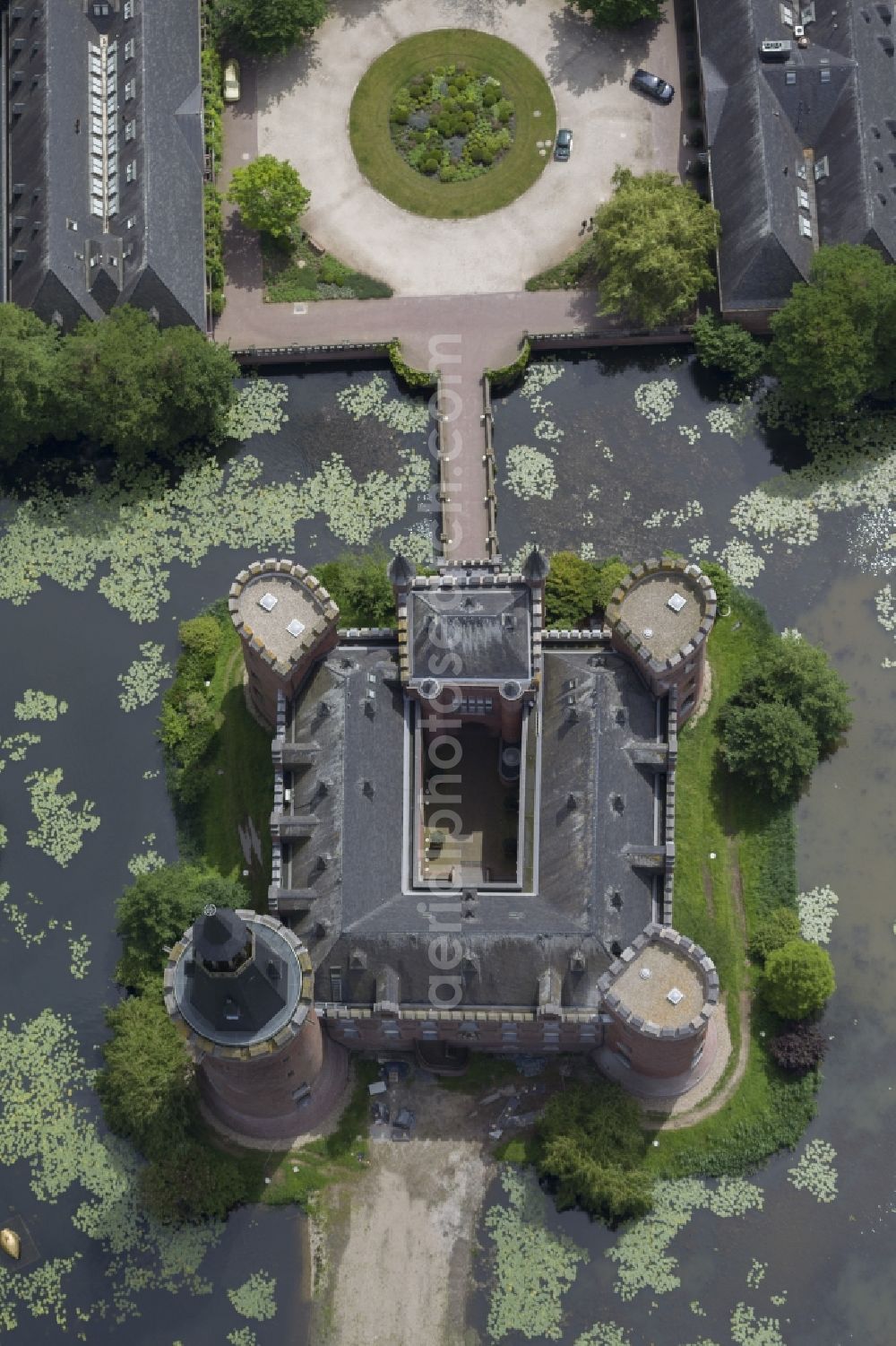 Aerial photograph Bedburg-Hau - 06/09/2012 Bedburg-Hau View of the water tower Moyland in the state of North Rhine-Westphalia. The neo-Gothic monument is home to a museum's extensive collection of modern art of the brothers van der Grinten and is a popular destination on the Lower Rhine