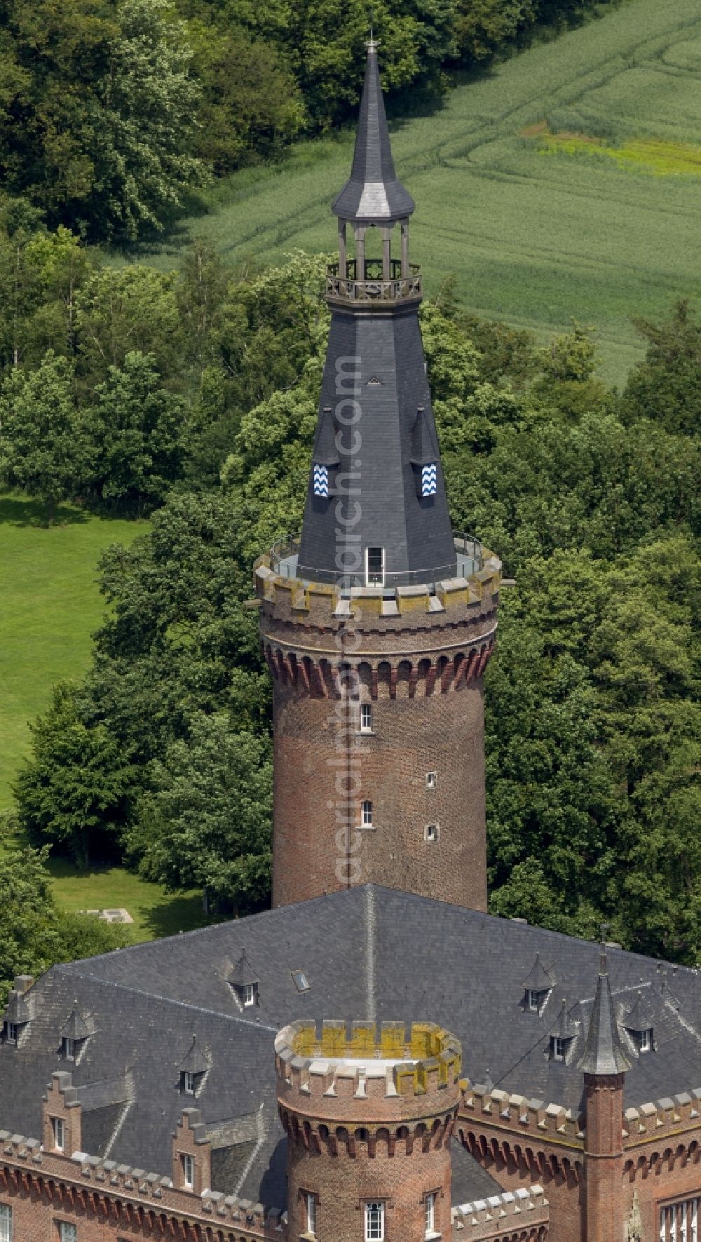 Aerial photograph Bedburg-Hau - 06/09/2012 Bedburg-Hau View of the water tower Moyland in the state of North Rhine-Westphalia. The neo-Gothic monument is home to a museum's extensive collection of modern art of the brothers van der Grinten and is a popular destination on the Lower Rhine