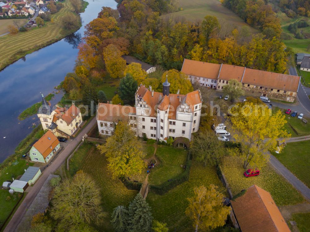 Aerial image Colditz - Building and castle park systems of water castle Podelwitz in Colditz in the state Saxony, Germany