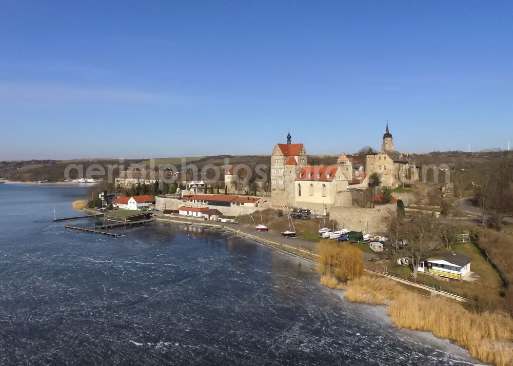 Aerial image Seeburg - Building and castle park systems of water castle on Vietzbach in Seeburg in the state Saxony-Anhalt, Germany